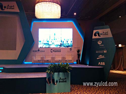 卡塔爾46寸液晶拼接墻圖片